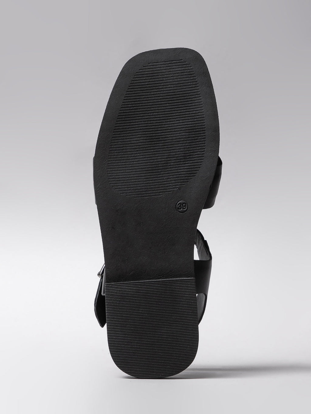 Women's leather sandals