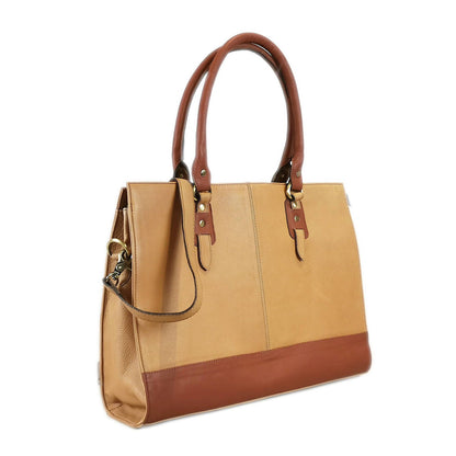 The Signature 17" Leather laptop Bag, Beige/Tan