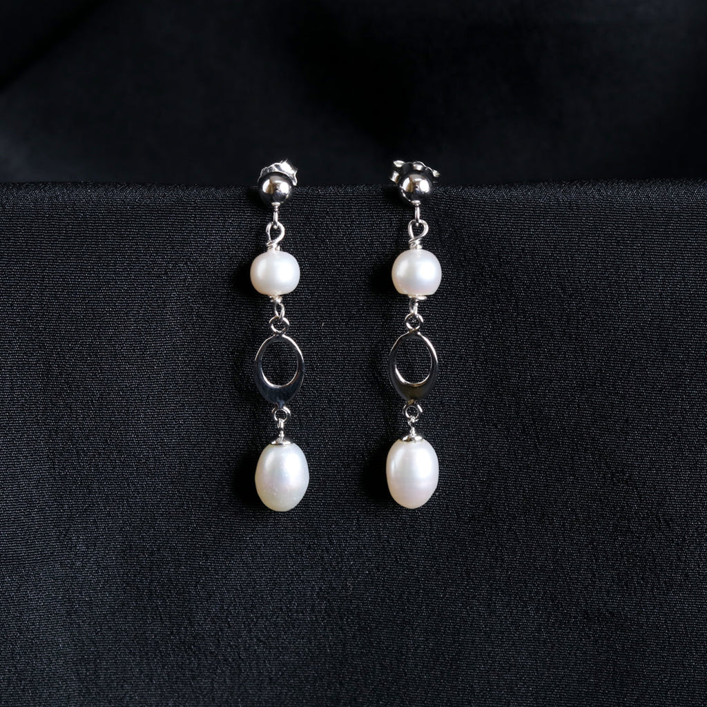 Cutwork Pearl Earrings