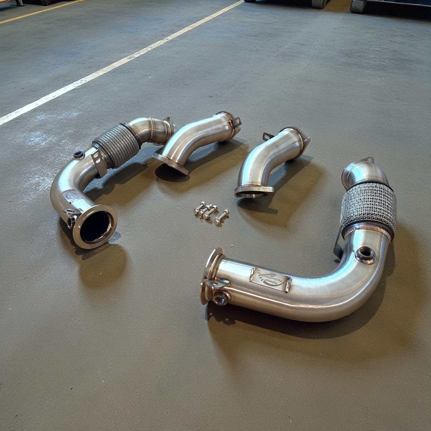 S68 Racing Downpipes For BMW G90 M5 & G99 M5 | Palenon Performance