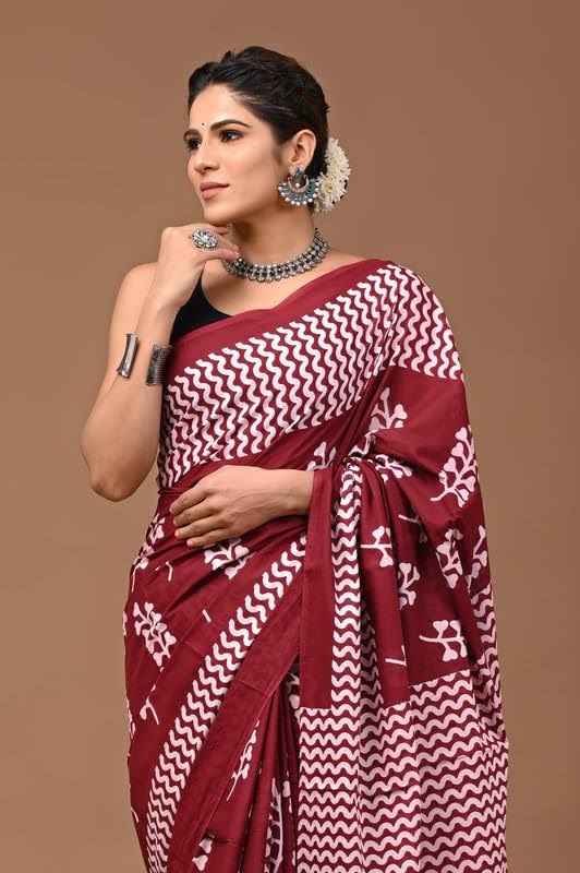 Sayam Echo Mulmul Cotton Saree